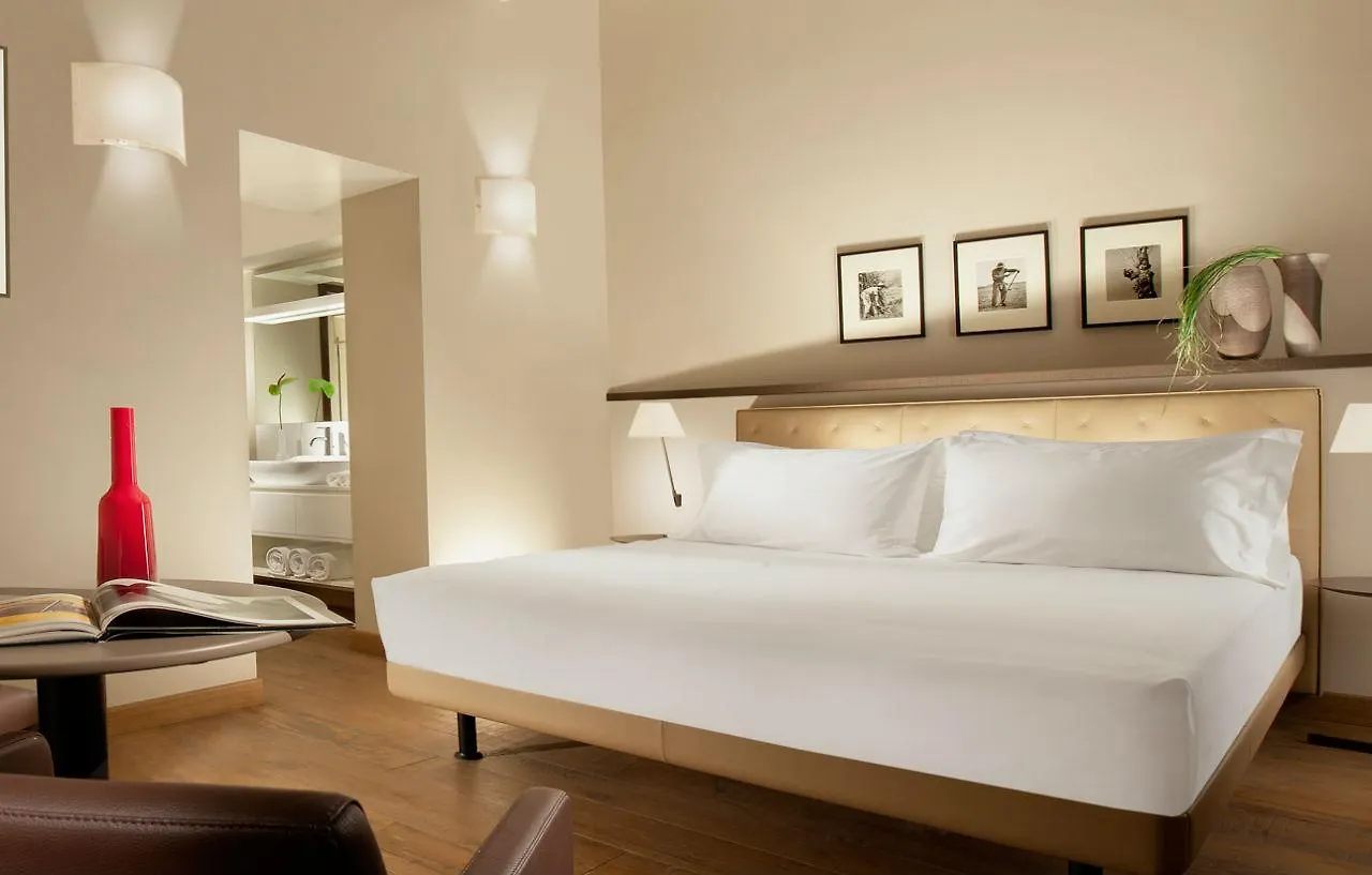 **** Hotel apartamentowy Palazzo Scanderbeg Rzym Włochy